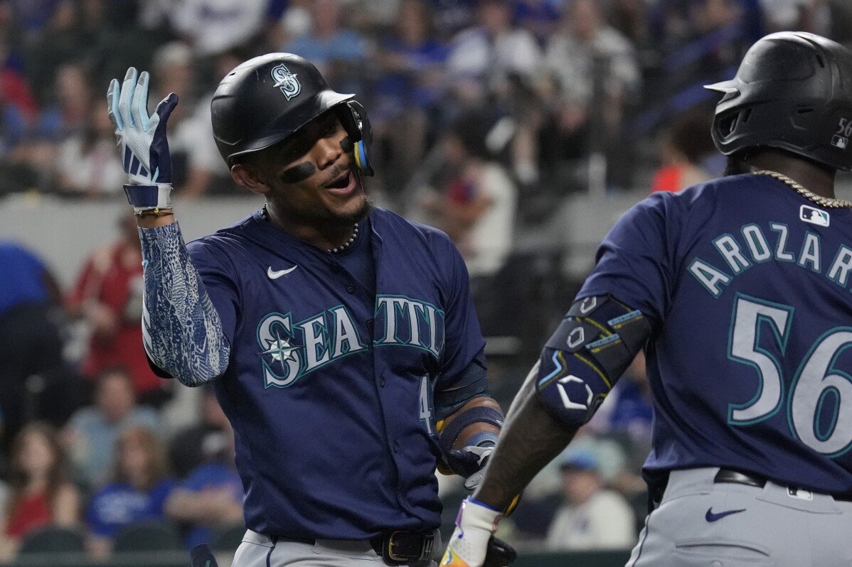 Rodríguez führt mit einem Führungshomer und einem entscheidenden Single die Mariners auf der Jagd nach der Wild Card zu einem 8:4-Sieg über die Rangers